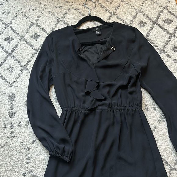 H&M Dresses & Skirts - Little Black Dress